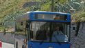 V britské enklávě Gibraltaru se jezdilo autobusy zcela zdarma jeden rok. V britské enklávě Gibraltaru se jezdilo autobusy zcela zdarma jeden rok.