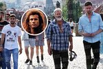 Mel Gibson je v Praze