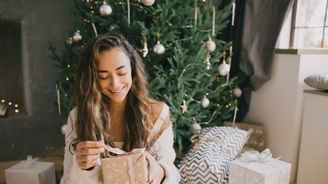 Darujte něco lokálního: 7 tipů na české & slovenské Vánoce Darujte něco lokálního: 7 tipů na české & slovenské Vánoce