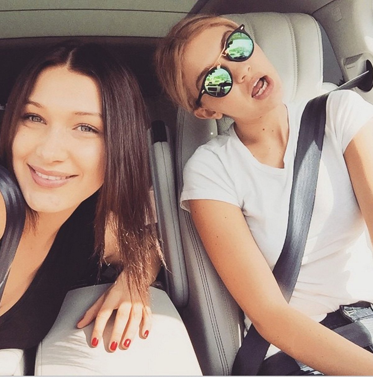 Bella a Gigi Hadid