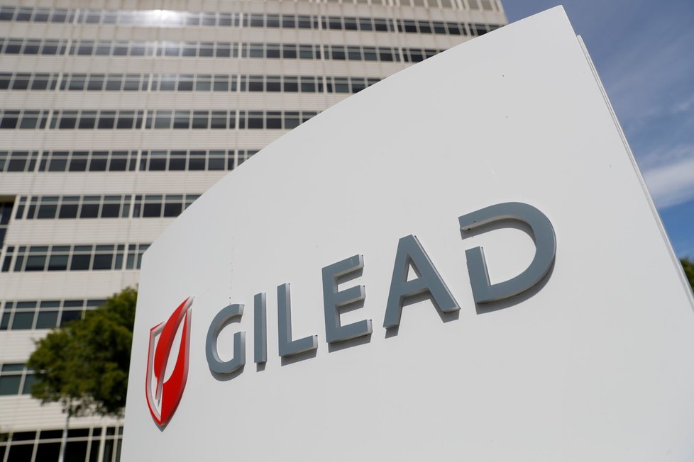 Lék remdesivir vyvíjí americká firma Gilead Sciences