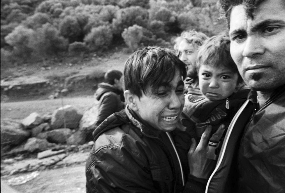 Fotograf Giles Duley dnes místo módy a celebrit fotí uprchlíky. Snímek z Lesbosu.