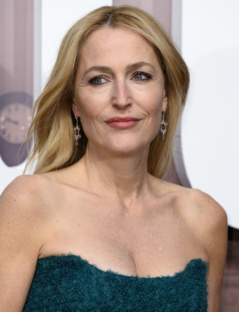 23. místo: Gillian Anderson