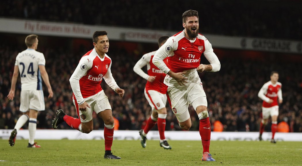 Útočník Olivier Giroud zachránil Arsenal gólem v 87. minutě