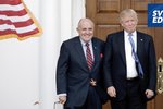 Rudy Giuliani musel žebrat o peníze na soudy u Donalda Trumpa.