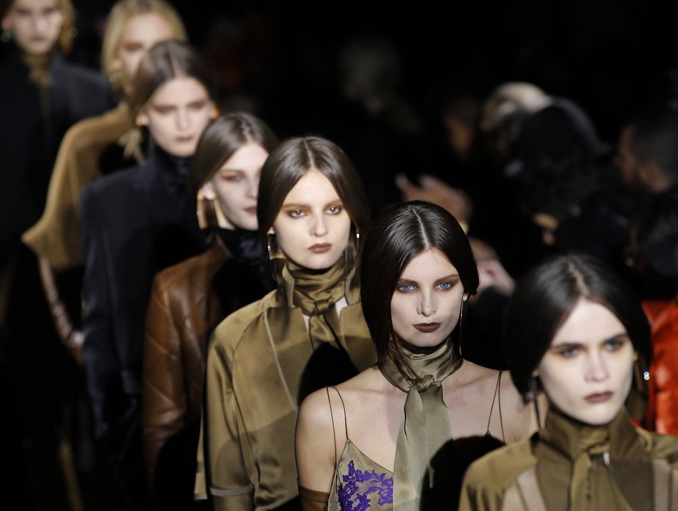 Riccardo Tisci pro Givenchy, Women&#39;s Fall-Winter, ready-to-wear 2013