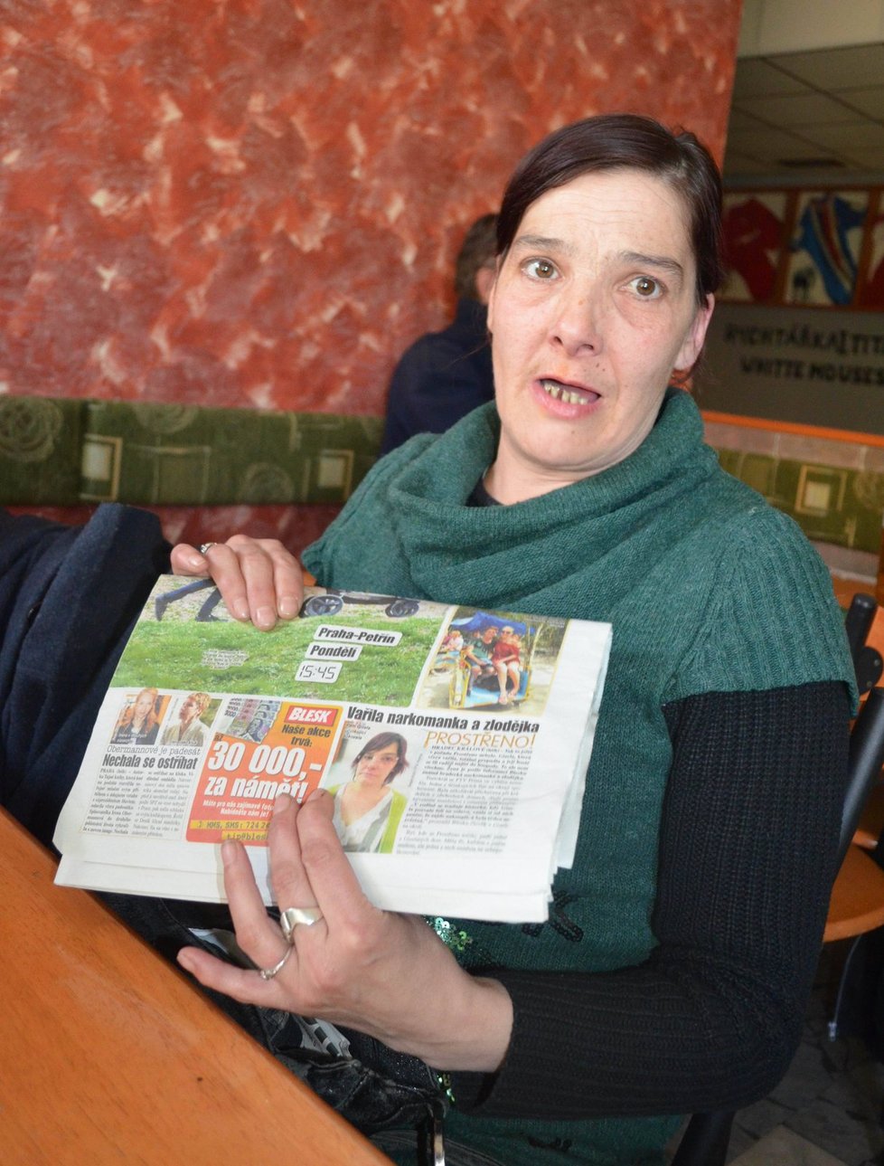 Nezaměstnaná Gizela Jeřábková tvrdí, že ji jako feťačku a zlodějku označil její bývalý zeť