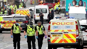 Pachatelem útoku v Glasgow byl migrant ze Súdánu. Pobodal několik lidí. (26.6.2020)