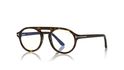 Tom Ford uvedl kolekci "modrých" brýlí relativně nedávno, ale hned bylo jasné, že se jako jeho jiné brýle stanou naprostým vrcholem stylu a designu. Dostupné jsou i na Zalando.