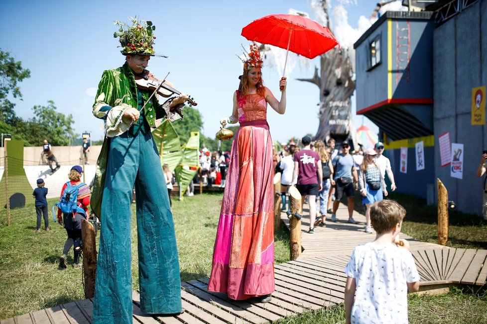 Glastonbury 2019. U anglické vesnice Pilton se po dvou letech koná legendární festival.