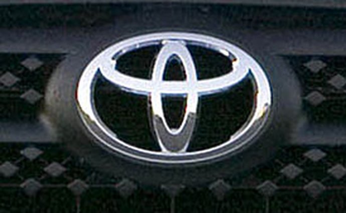 Toyota porazila GM, je největším výrobcem osobních aut na světě