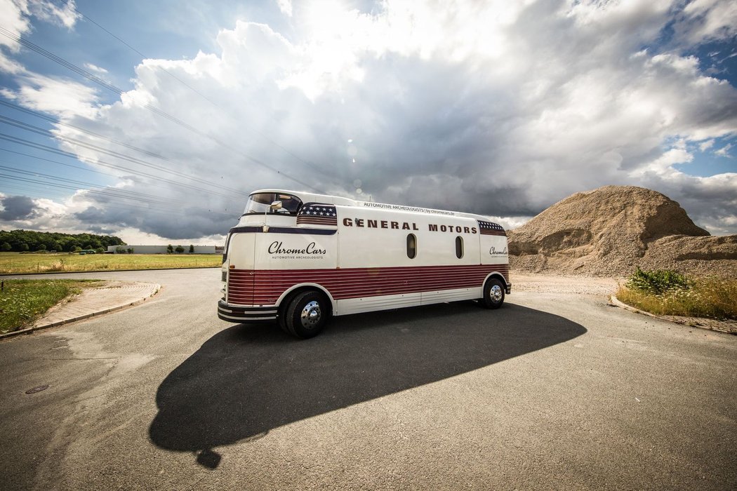 GM Futurliner