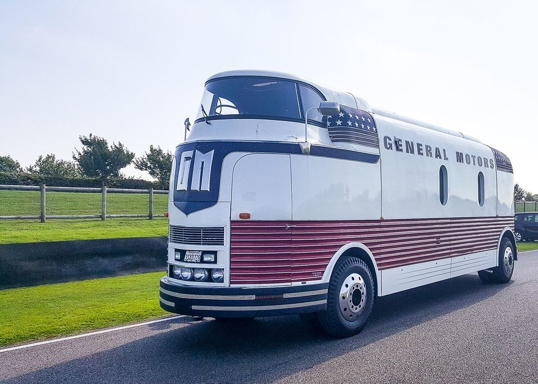 GM Futurliner