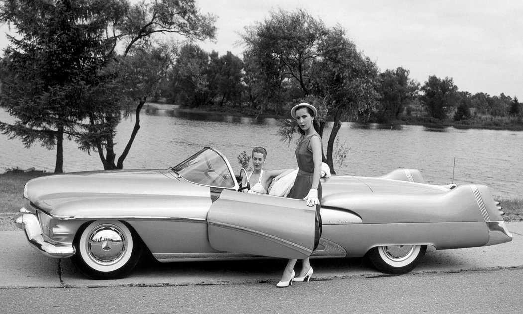 GM LeSabre Concept Car (1951)