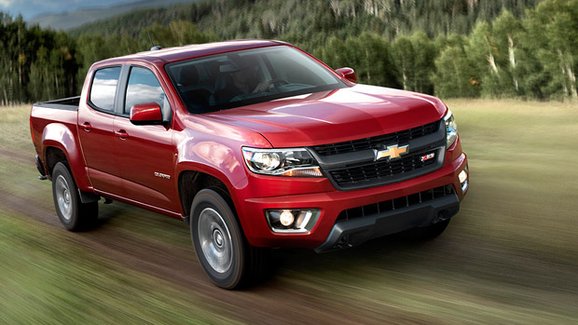 Chevrolet Colorado a GMC Canyon pro rok 2015 i se čtyřválcem