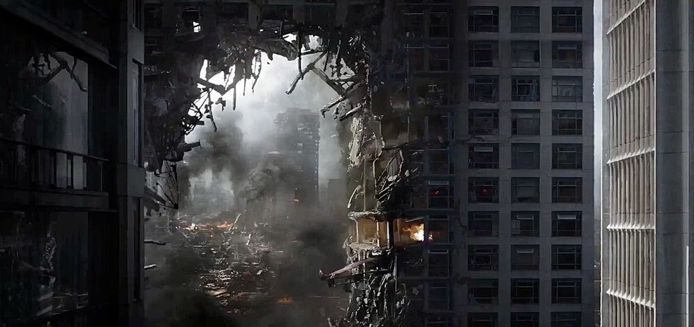 Godzilla napáchá jako vždy katastrofální škody.