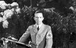 Joseph Goebbels – říšský ministr lidové osvěty a propagandy; gauleiter, tj. vedoucí župy Berlín; jeden z nejbližších důvěrníků Adolfa Hitlera, nadřízený Brunhilde Pomselové od roku 1942.