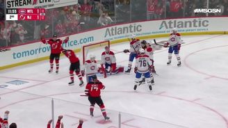 Palát se konečně dočkal. Trefil se poprvé v sezoně, prostřelil krajana Dobeše Palát se konečně dočkal. Trefil se poprvé v sezoně, prostřelil krajana Dobeše