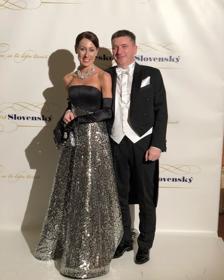 Senátor Tomáš Goláň s manželkou