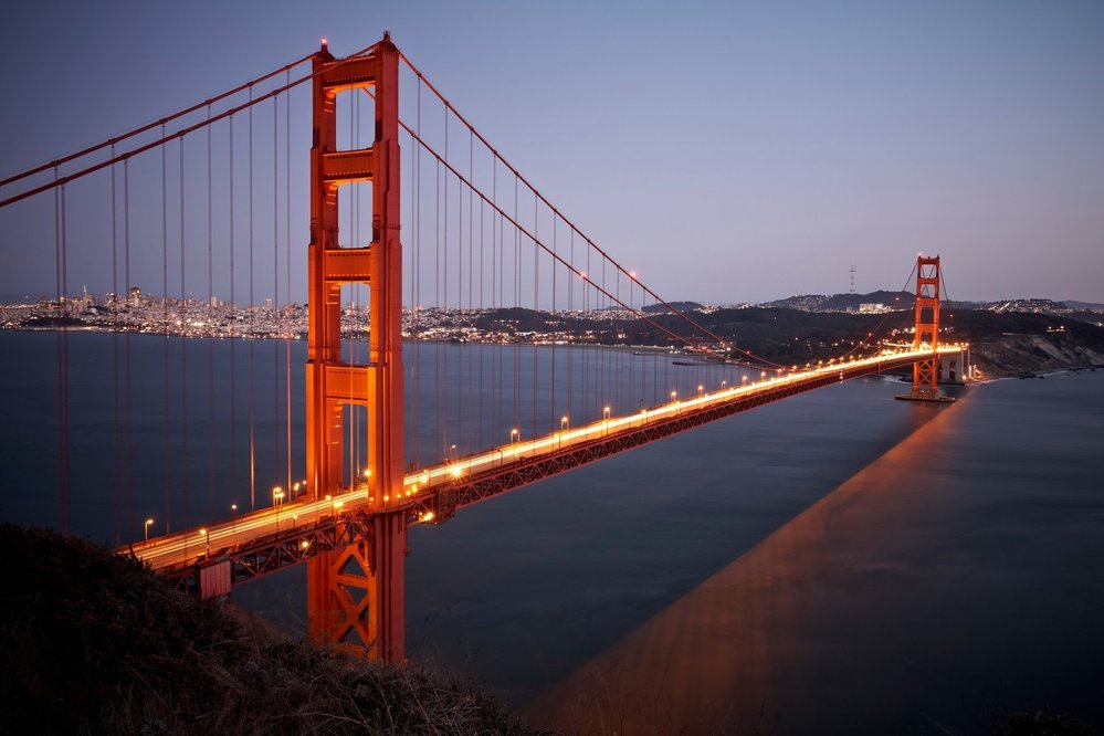 Golden Gate Bridge je druhým nejčastějším místem sebevražd