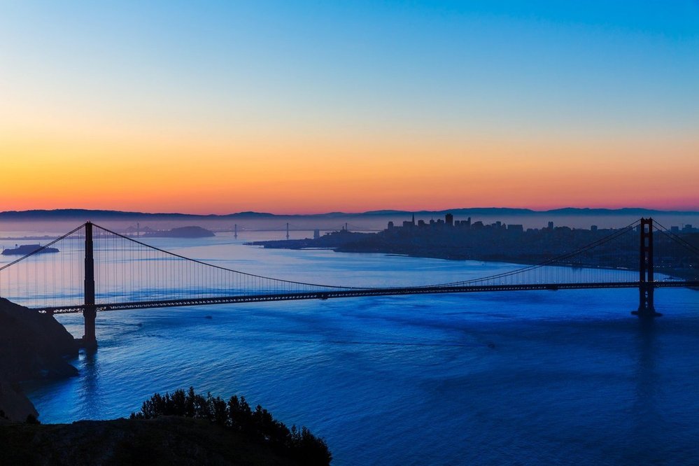 Golden Gate Bridge je druhým nejčastějším místem sebevražd