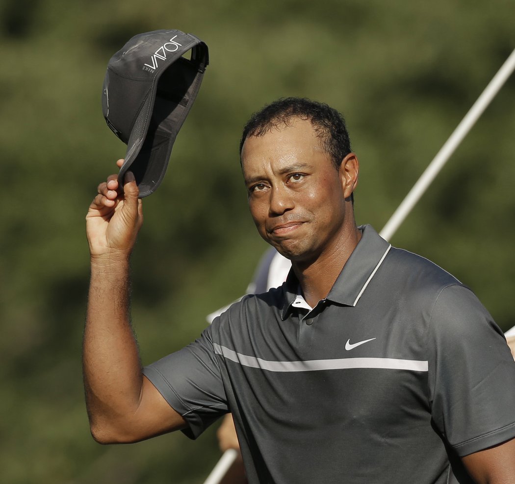 Tiger Woods stále bojuje se zdravotními problémy