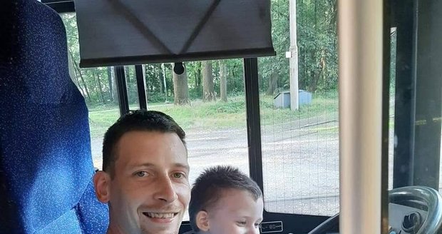 Jan Gomola (33) si přál být řidičem autobusu už odmalička.