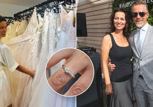 Adéla Gondíková si vybírala svatební šaty, na ruce se jí třpytí prstýnek