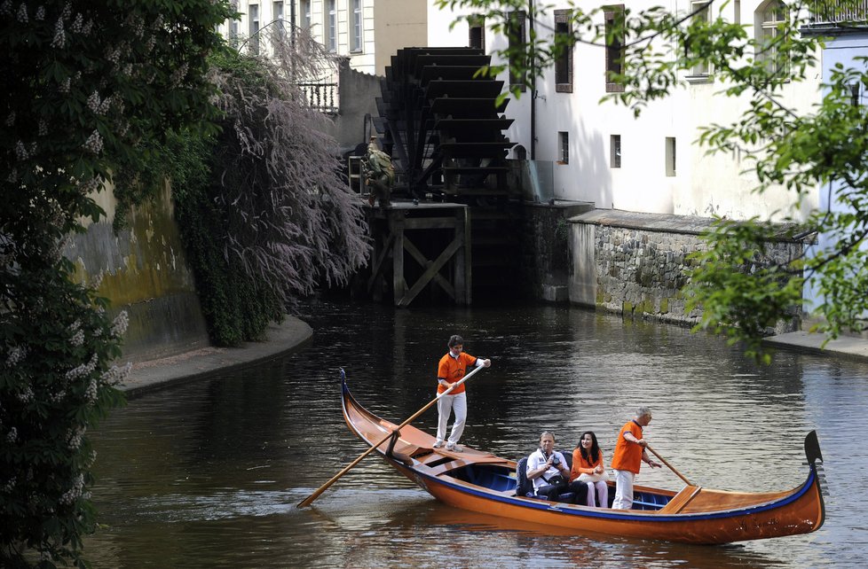 Gondola