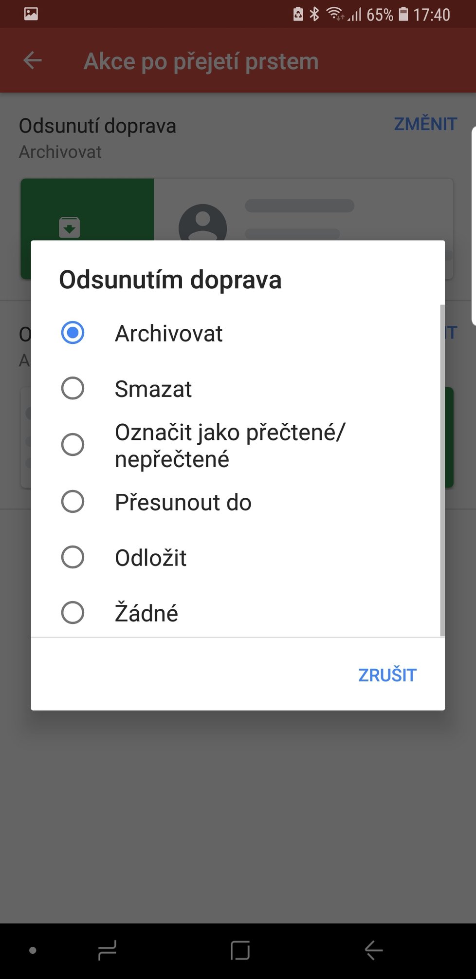  ...nově si můžete pro potažení doleva i doprava vybrat, jakou funkci bude mít každé z nich