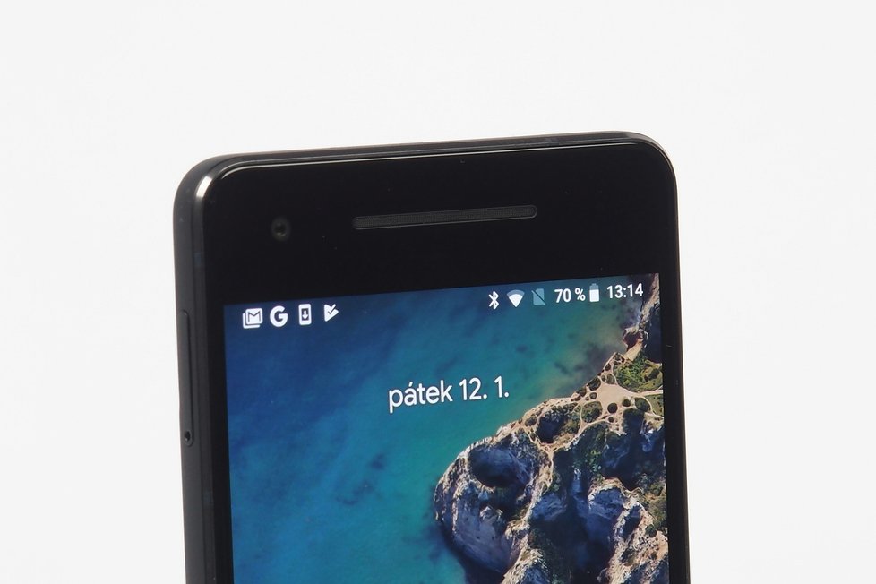  Aktuální Pixel 2, obrázky k chystané generaci zatím chybí.