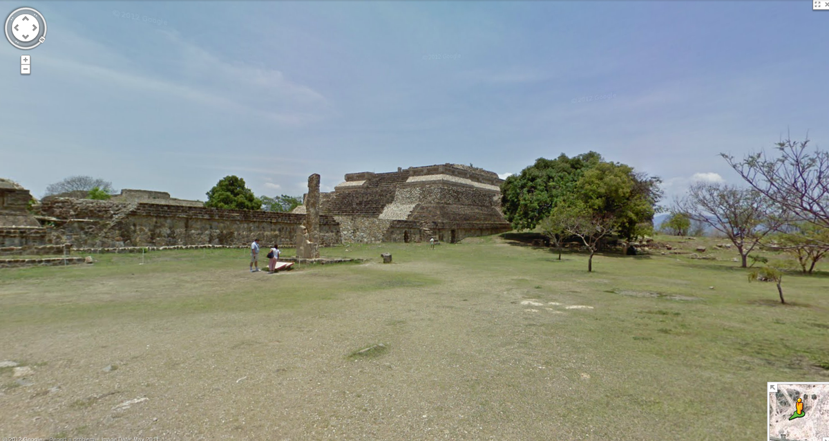 Mexické ruiny na Monte Albánu jako na dlani.