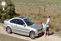 Ty nejžhavější záběry z kamer: Google nachytal Australany při sexu na kapotě auta