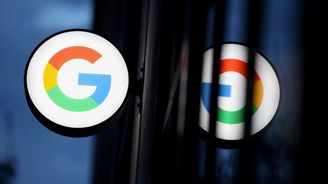 Zisk majitele Googlu stoupl o polovinu, trh ale čekal ještě víc