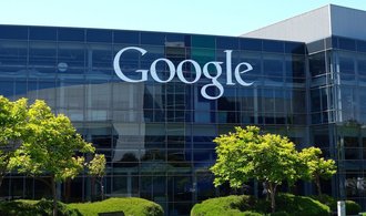 Google v Česku opět odvedl jen mizivou daň z příjmu. Utržil přitom miliardy