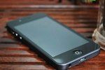GooPhone i5 vypadá jako iPhone 5, i když má slabší hardware