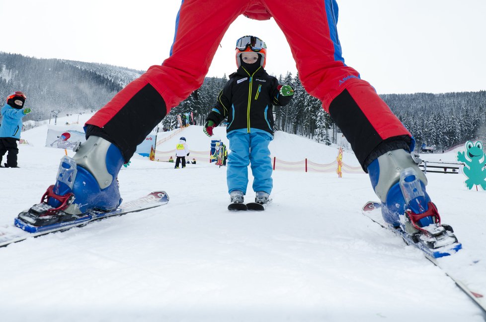 Největší český skiareál ve Špindlerově Mlýně je připraven na zimní sezonu.