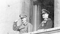 Zakladatel gestapa Hermann Göring s Adolfem Hitlerem