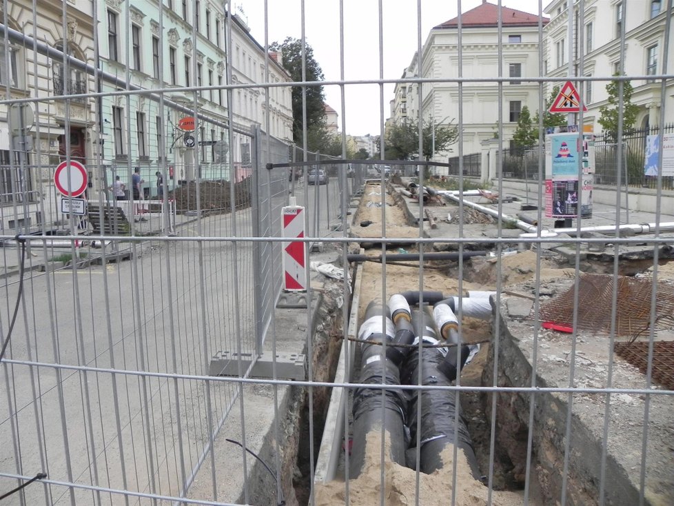 Gorkého ulice v Brně bude kvůli výstavbě plynovodu, horkovodu a rekonstrukci vodovodu a kanalizace více než rok totálně uzavřená.