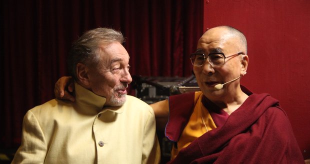 Karel Gott se setkal s Jeho Svátostí dalajlamou.