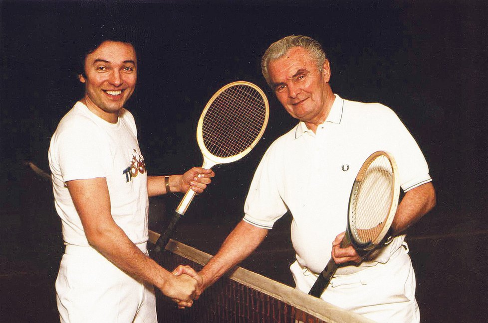 Se svým otcem si Slavík jednou v životě zahrál i tenis