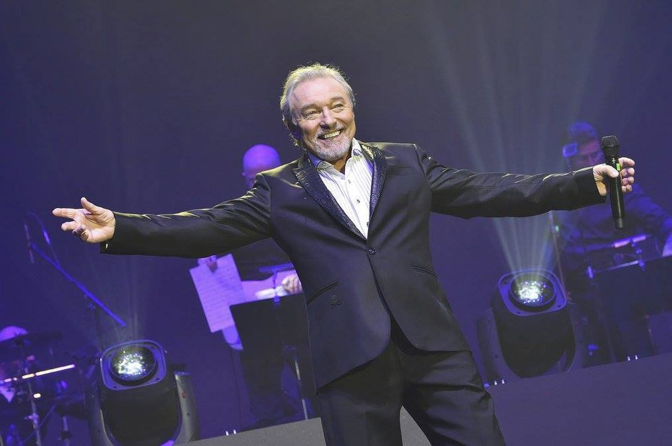 Karel Gott téměř vyprodal svůj jediný koncert v Praze