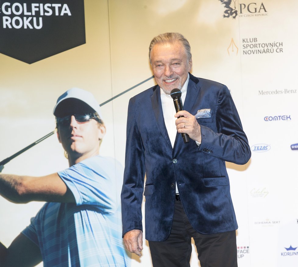 Karel Gott zazpíval na Golfistovi roku