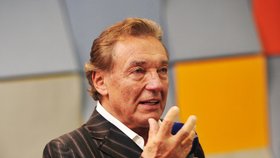 Karel Gott pronesl proslov