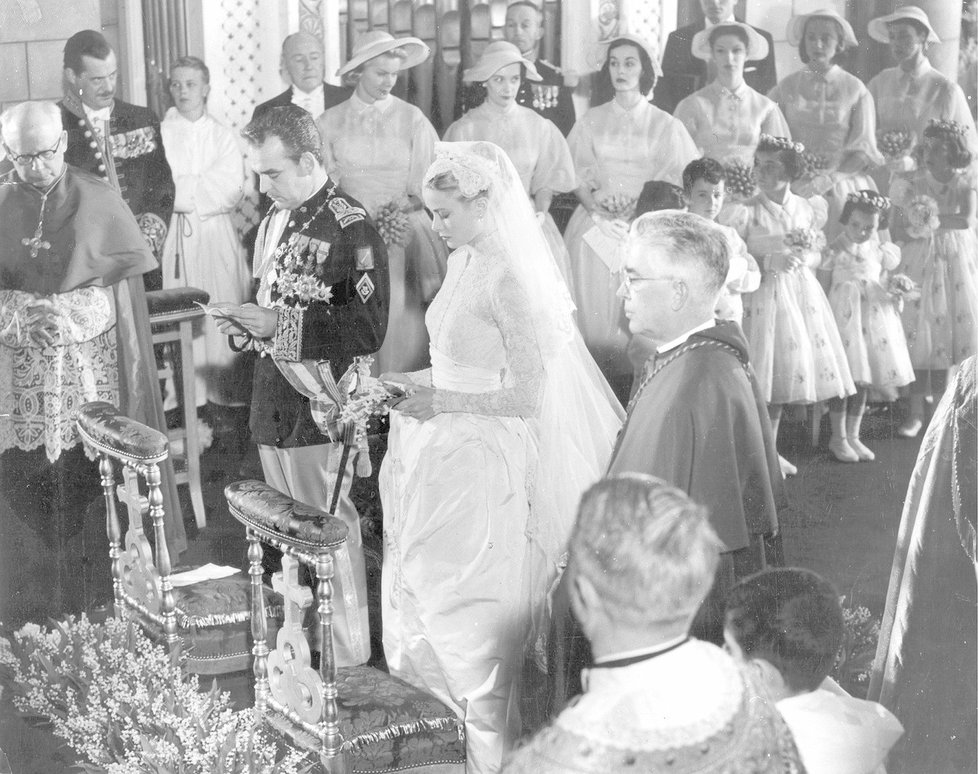 Svatba monackého knížere Rainiera III. s populární americkou herečkou Grace Kelly