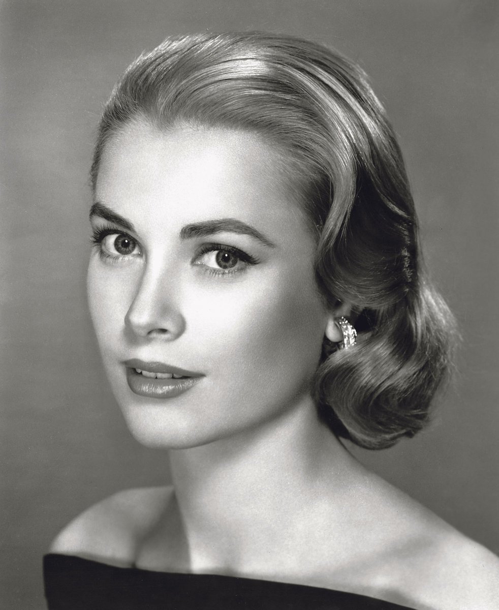 Grace Kelly získala Oscara za roli ve filmu Venkovské děvče