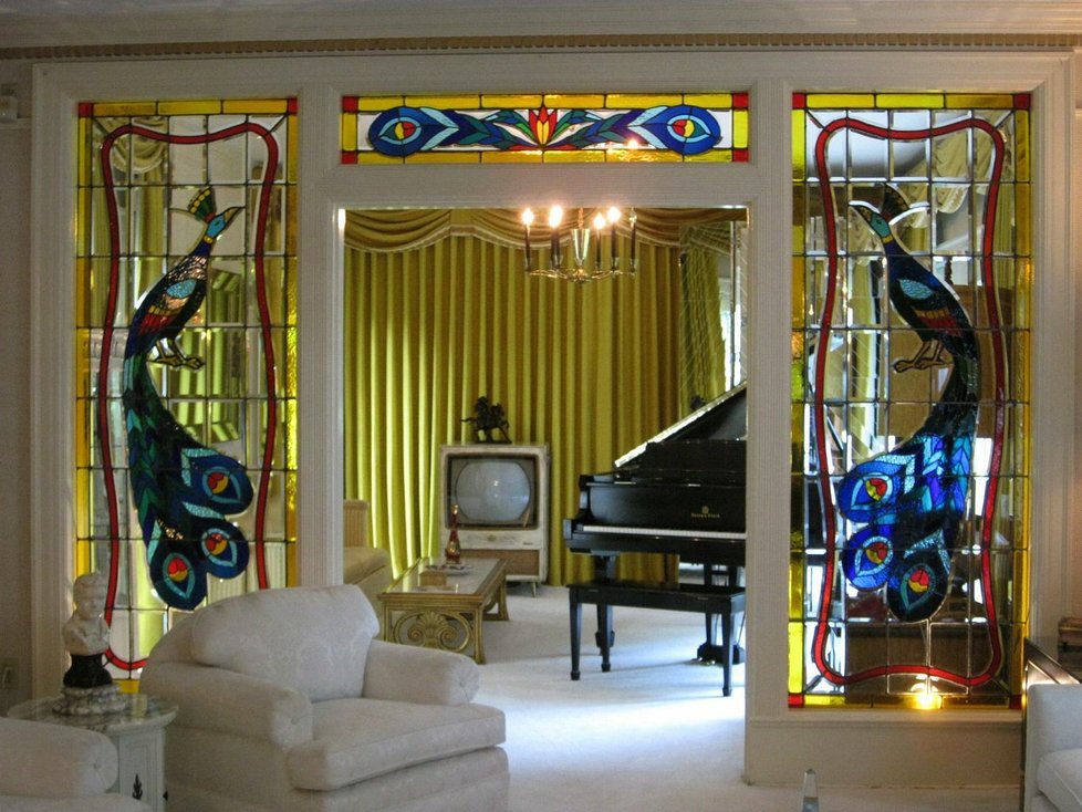 Hudební salonek v Gracelandu.