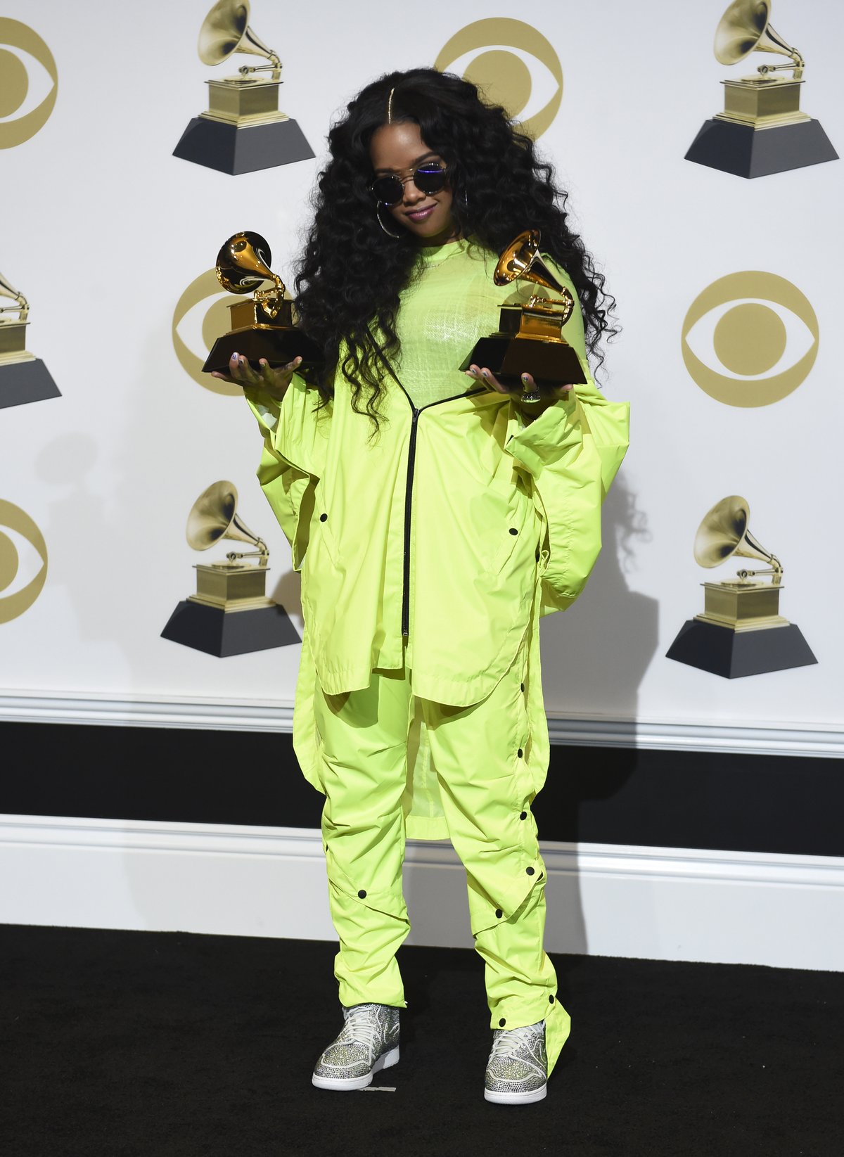 Šílené modely na předávání cen Grammy 2019. 