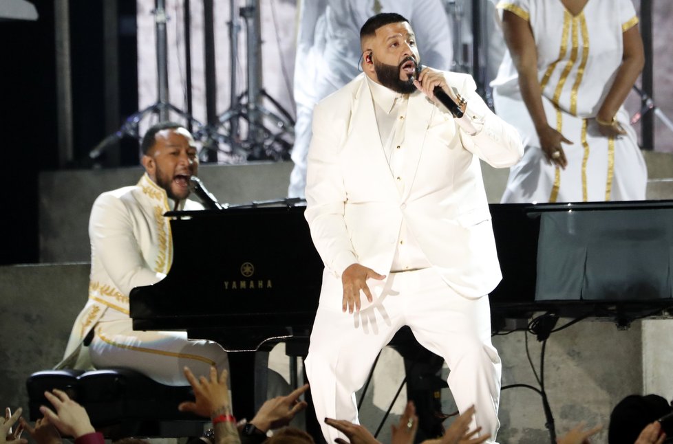 Grammy 2020: Khaled a John Legend při vystoupení