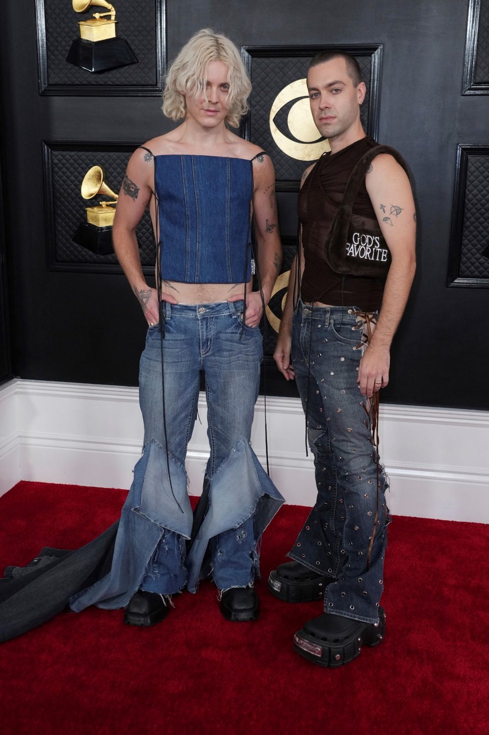 Outfity z předávání hudebních cen Grammy 2023